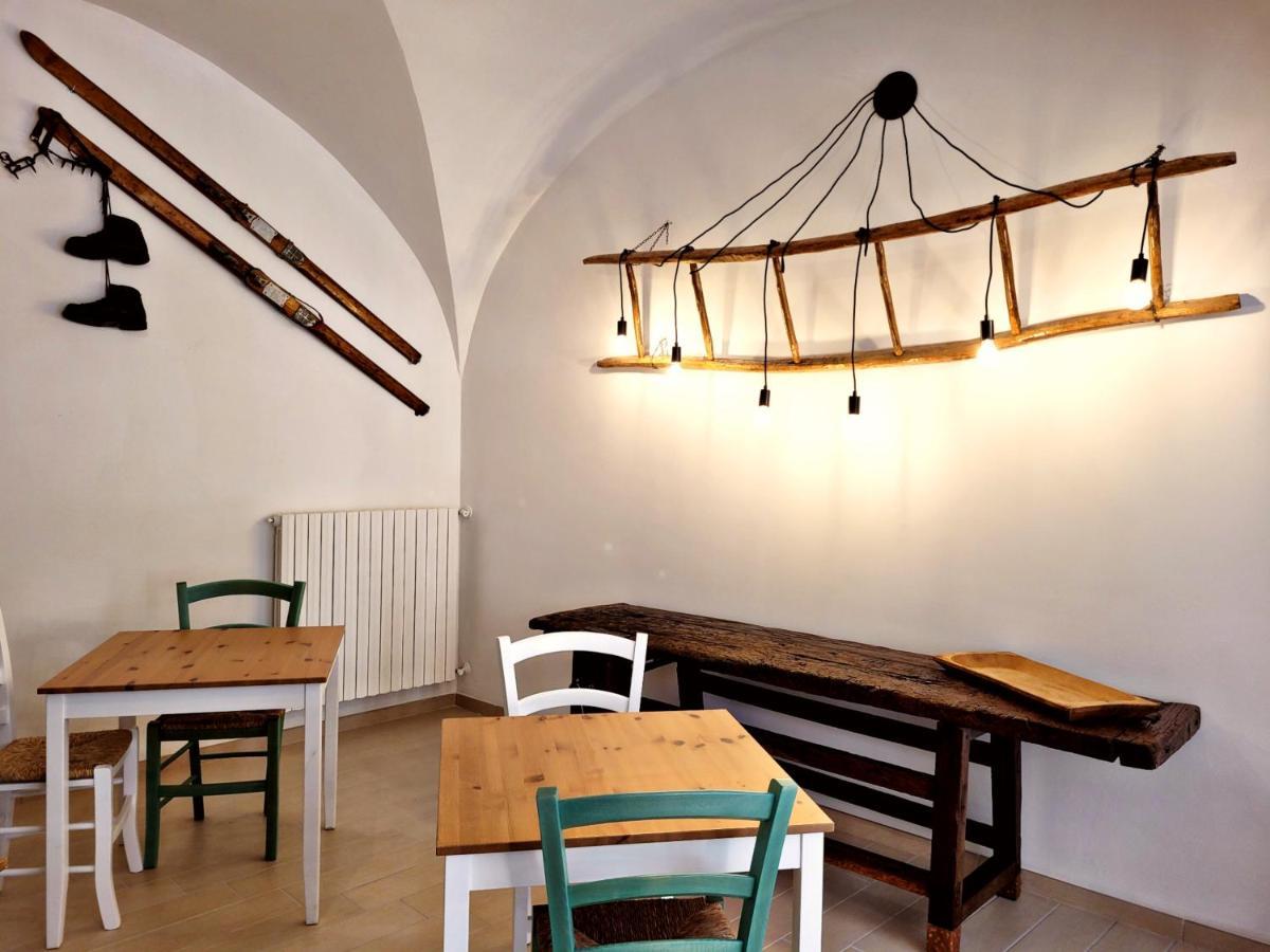 Il Bivacco Del Duomo Bed and Breakfast LʼAquila Exteriör bild